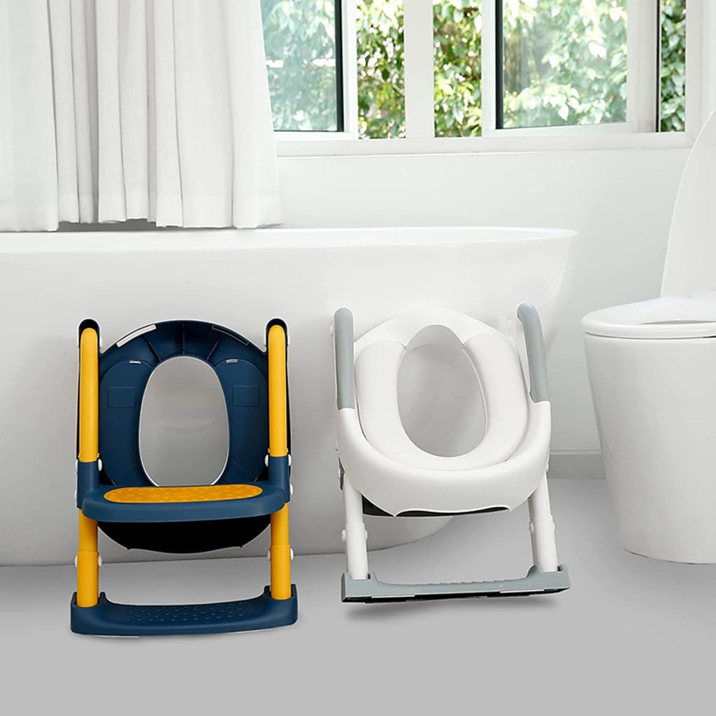 Kinder-Toilettenstuhl mit Treppe