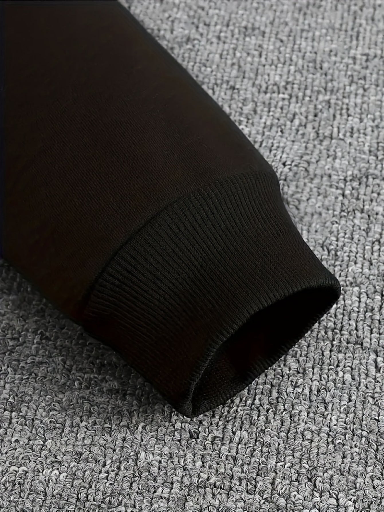 Herren-Hoodie mit Bagger-Design - "Keinen alten Mann mit einem Bagger unterschätzen" Aufdruck