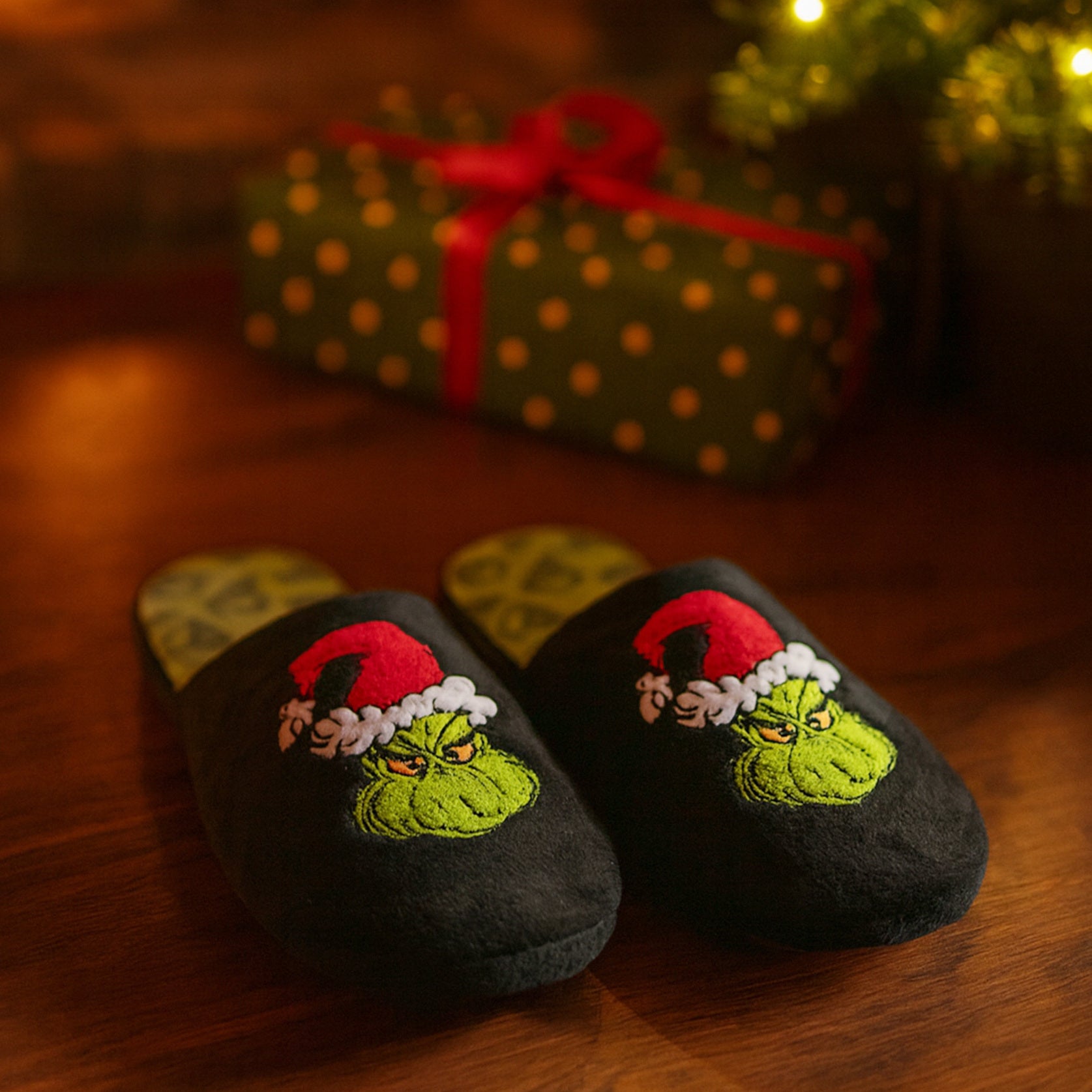 The Grinch Hausschuhe für Herren